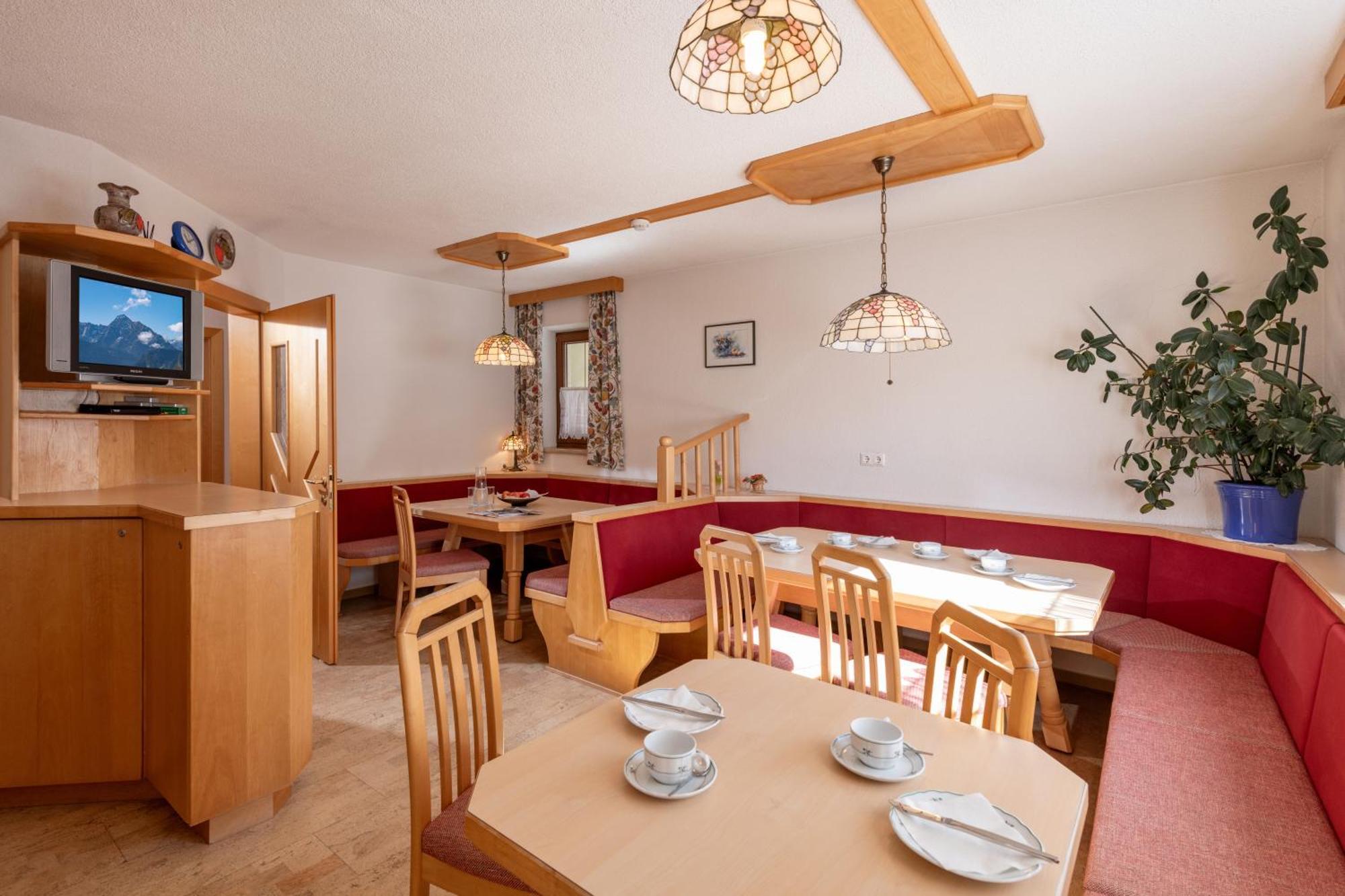 Haus Hanser Zellberg エクステリア 写真